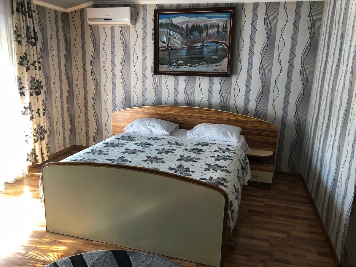 Отель Koral Hotel Verkhniy Koropets